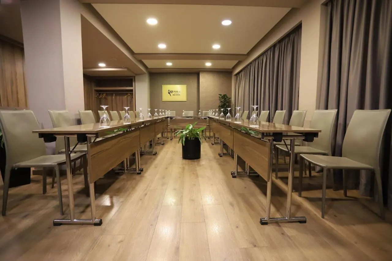 Mondial Hotel Tiran