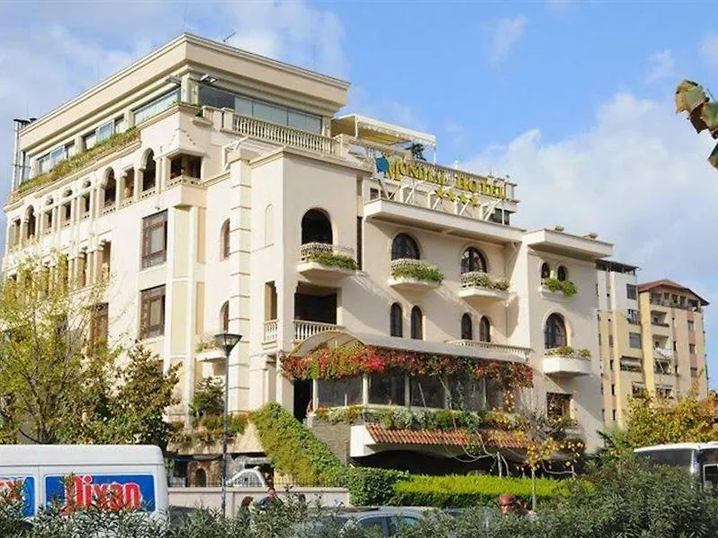 Mondial Hotel Тирана