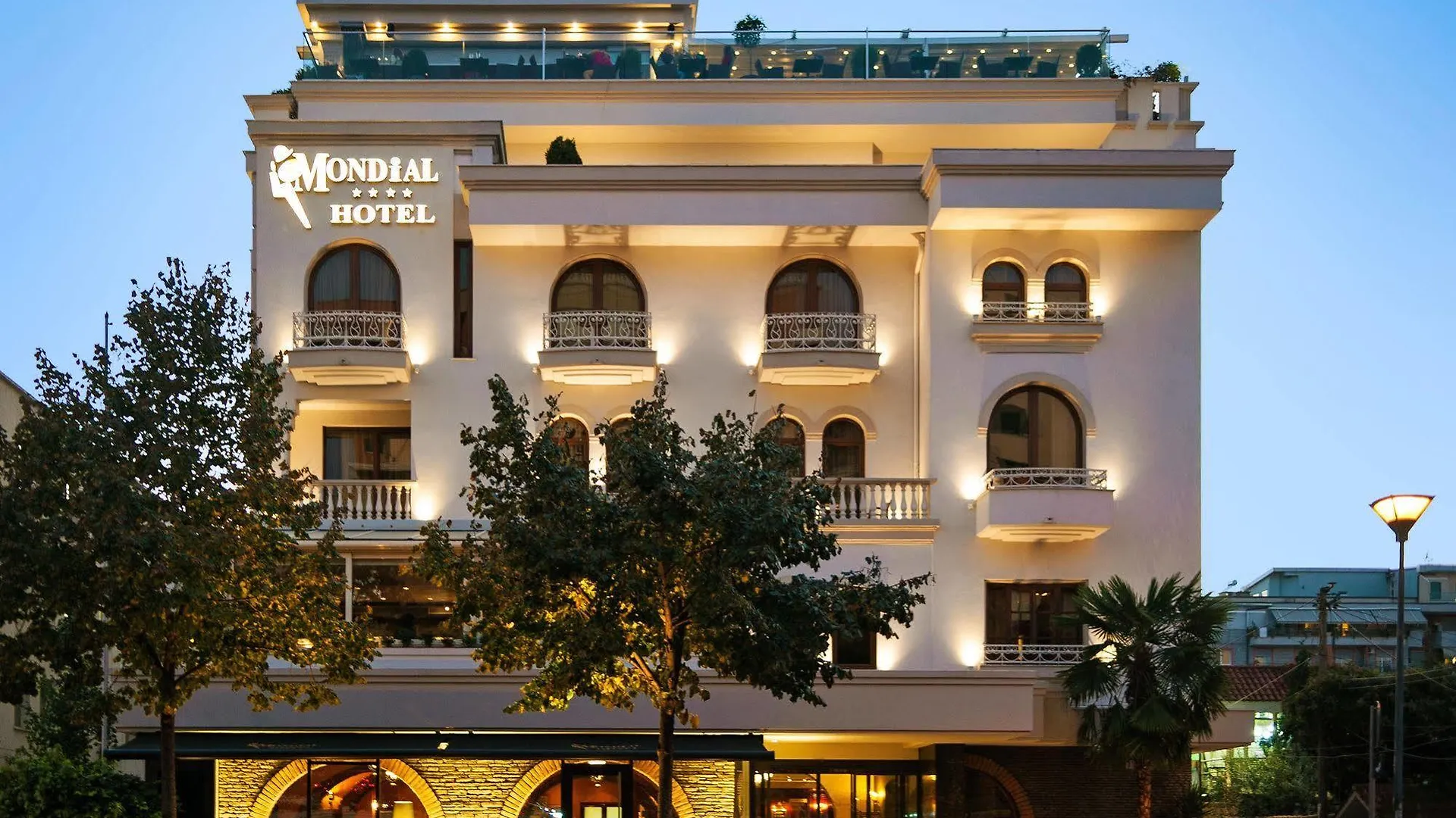 Mondial Hotel Тирана