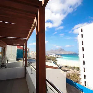 Luna Boutique , Mindelo Yeşil Burun Adaları